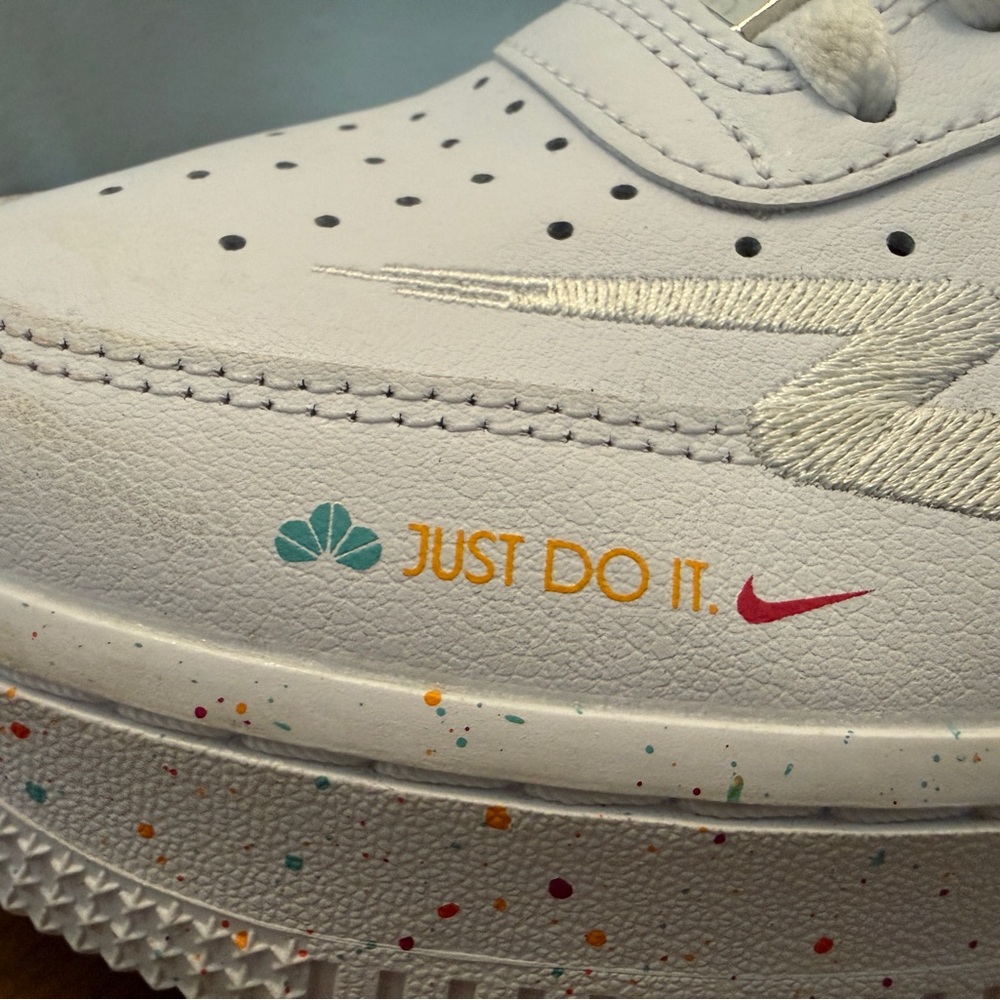 Nike Wmns Air Force 1 '07 LX 'Leap High’